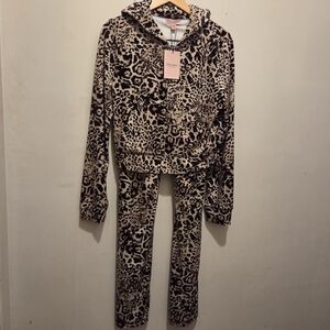 Juicy Couture Leopard Print Velour Tracksuit 2 Piece Set